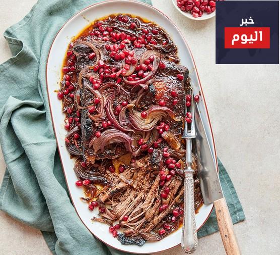 كتف ضأن بطبقة من الرومان اللزج - Succulent Lamb shoulder with sticky pomegranate glaze