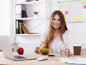 خمس أفكار سهلة لإنقاص الوزن بدون رجيم