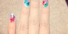 سياتيه تطلق طلاء أظافر بنقشة الزهور