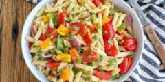سلطة المعكرونة بالفلفل الملون