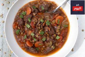 طريقة عمل شوربة اللحم بالعدس