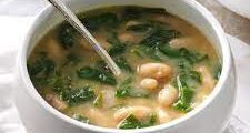 طريقة عمل شوربة الفاصوليا البيضاء بالسبانخ