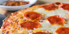 طريقة عمل البيتزا في عشر دقائق