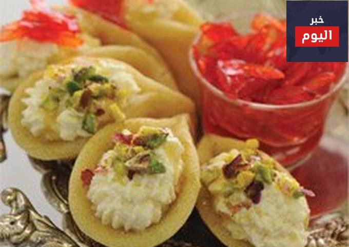 طريقة عمل القطايف بالكريمة والجوز