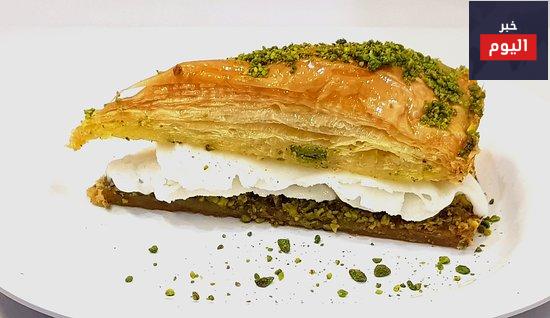 عمل بقلاوة بالقشطة