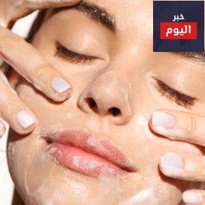 تألقي ببشرة مشرقة مع منظفات اللبن الطبيعية
