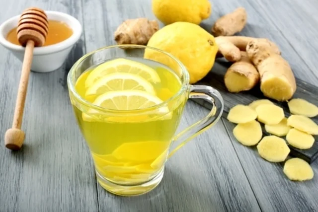 خلطات طبيعية مفيدة لعلاج إلتهاب البلعوم والحنجرة
