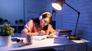 هل هناك فائدة من التعلم الزائد Overlearning؟