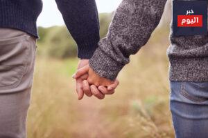 love holding hands