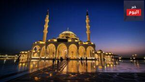 حكم دخول المسجد بالرجل اليمنى