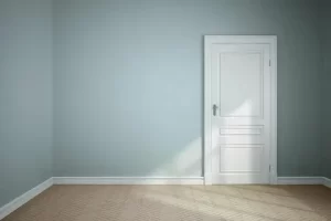 طريقة دهان أبواب الخشب أبيض