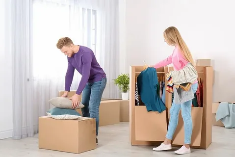 طريقة حفظ الملابس لفترة طويلة