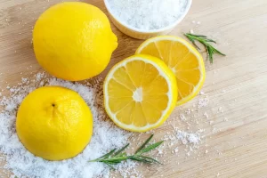 طريقة استخدام ملح الليمون في التنظيف