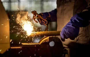 طريقة تلميع الحديد الذهبي