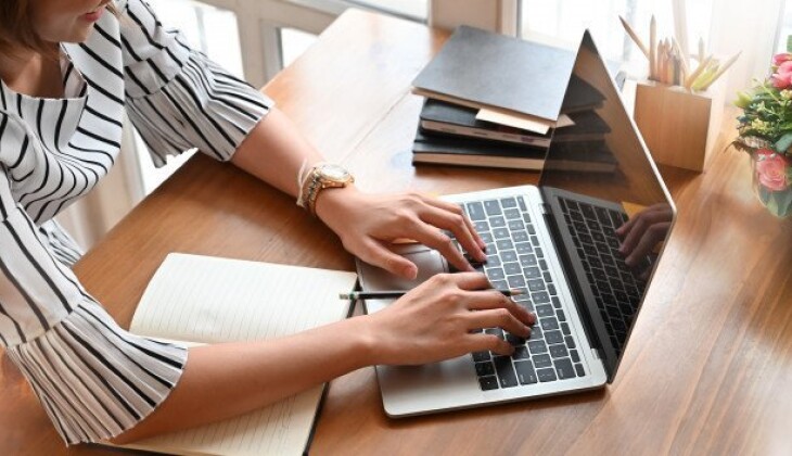 كيف يتم تطبيق الفاتورة الإلكترونية في مبيعات التجزئة اليومية؟ 2 كيف يتم تطبيق الفاتورة الإلكترونية في مبيعات التجزئة اليومية؟