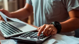 هل يحتاج المحاسب لتدريب خاص على أنظمة الفاتورة الإلكترونية؟